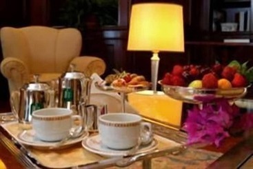 تختخواب و صبحانه Aedes Resort