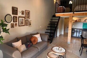 تختخواب و صبحانه Residence Le Mouron Rouge