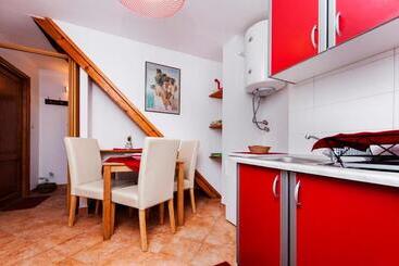 تختخواب و صبحانه Rooms Barbieri Rovinj