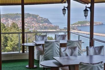 Gunter Seher Otel