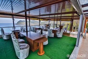 Gunter Seher Otel