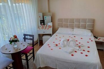 Gunter Seher Otel
