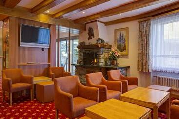 酒店 Alpine Budget Rooms By Tascherhof