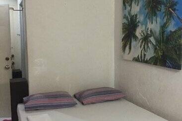 هتل Ellen's Resort Annex