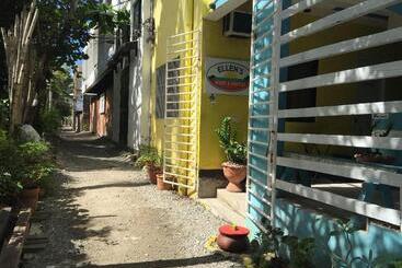هتل Ellen's Resort Annex