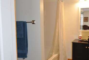 هتل Holman's Heritage Suites