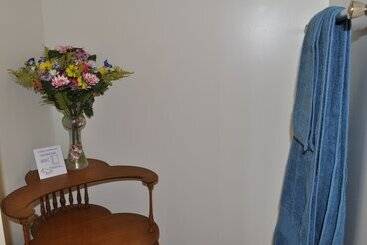 هتل Holman's Heritage Suites