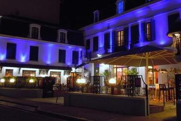 Hotel Hôtel De Paris Et De La Poste