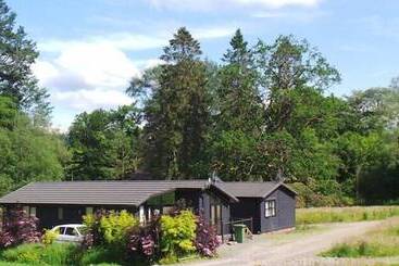 هتل Moffat Manor Holiday Park
