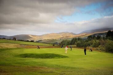 هتل Moffat Manor Holiday Park