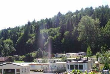 هتل Moffat Manor Holiday Park