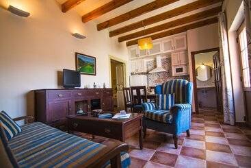 La Casa De Las Titas