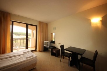Menada Nestinarka Apartments
