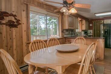 Ole  Berg S Den In Lake Wenatchee