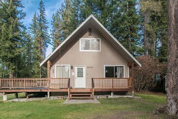 Ole  Berg S Den In Lake Wenatchee