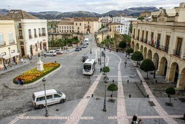 Apartamentos Rondacentro