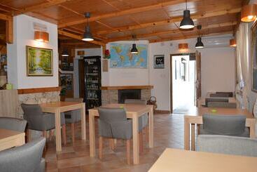 تختخواب و صبحانه Plitvice Miric Inn