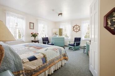 Bed and Breakfast The Barnacle Inn
