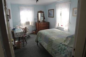 Bed and Breakfast The Barnacle Inn
