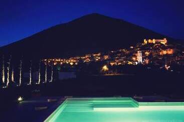 تختخواب و صبحانه Villa Palentina Country House