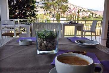 تختخواب و صبحانه Villa Palentina Country House