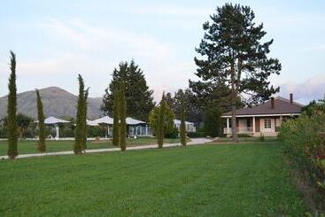 تختخواب و صبحانه Villa Palentina Country House