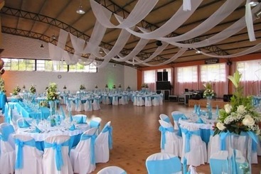 مسافرخانه Hosteria El Surillal