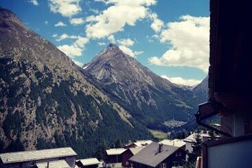 Отель Etoile & Alpenperle Residences
