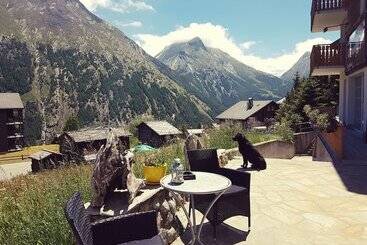 Отель Etoile & Alpenperle Residences