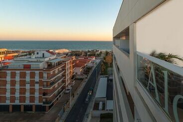 هتل Apartamentos Costaluz Punta Umbria