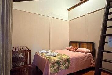 هتل Cabinas Tropicales