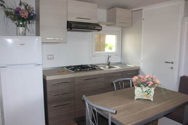 هتل Camping Delfino