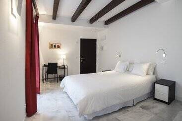 هتل Finca Portizuelo