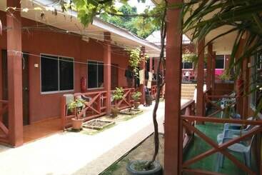 هتل Pangkor Inn Chalet