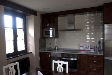 هتل روستایی Casa Pacho Apartamentos Rurales