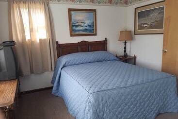 Leona's Motel