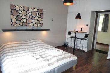 تختخواب و صبحانه North Inn