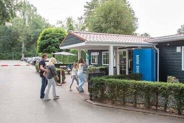 استراحتگاه Topparken Recreatiepark De Wielerbaan