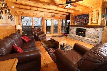 Rising Eagle Lodge By Redawning