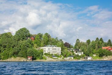 تختخواب و صبحانه Villa Charlotte