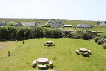Cross Inn