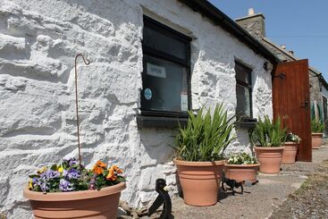 Cross Inn