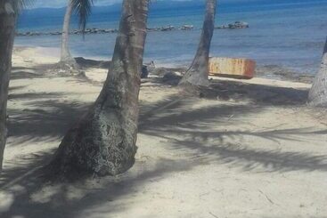 هتل Cabañas Isla Aguja