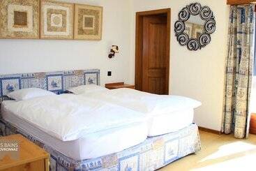 هتل Hostellerie De L Ardève