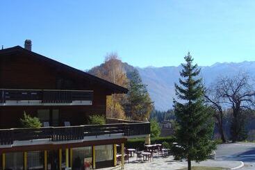 هتل Hostellerie De L Ardève