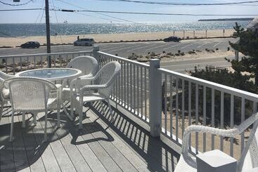 모텔 The Ocean View