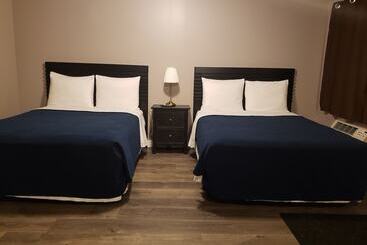 Palace Inn Motel