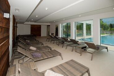 پانسیون Schluga Spa Apartments & Mobile Homes