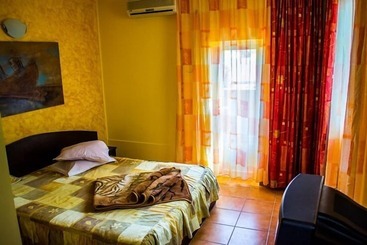 پانسیون Vila Luminita