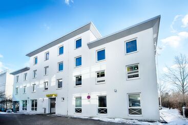 مُتل B&b Hotel München Putzbrunn